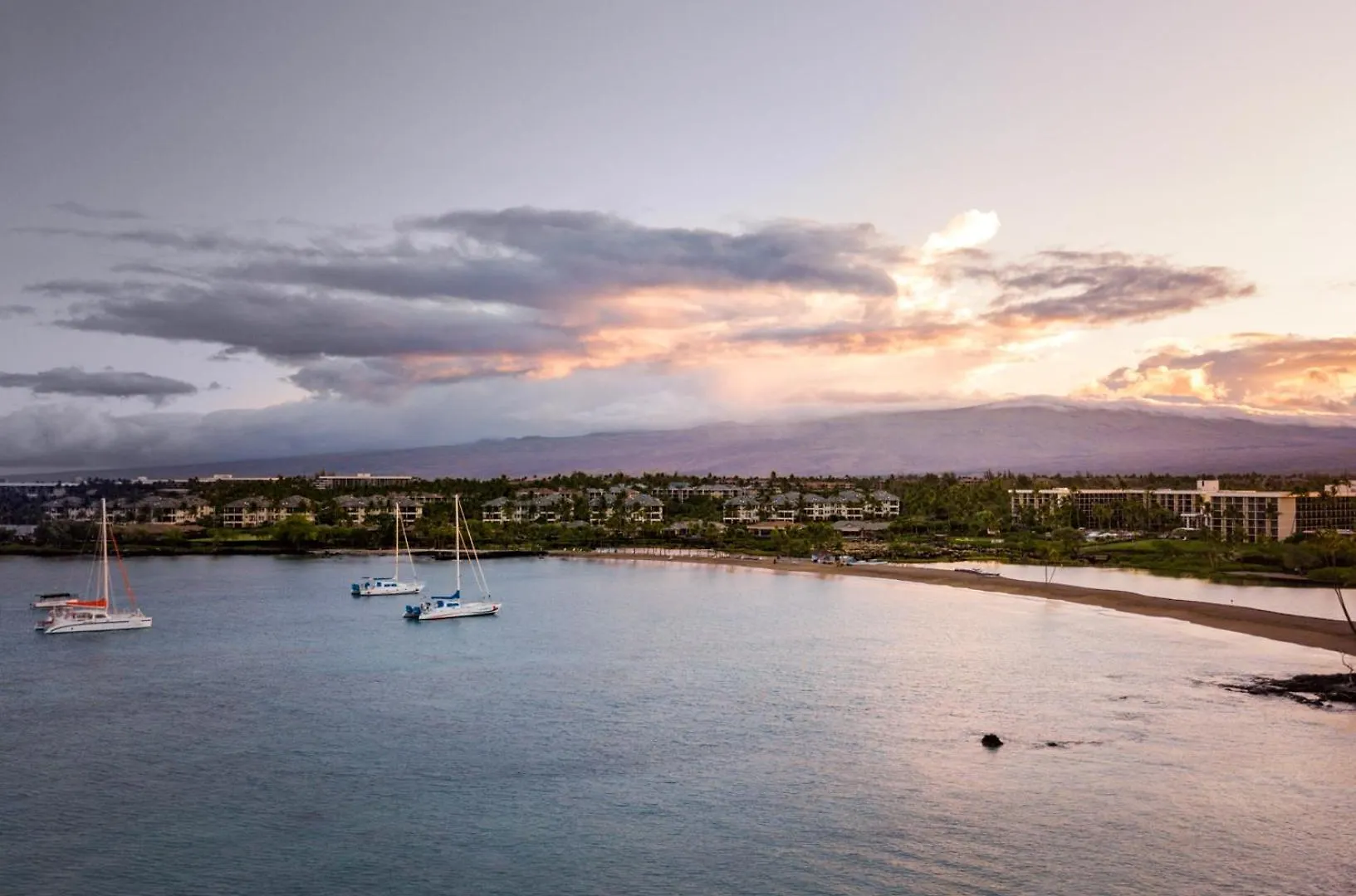 Shores At Waikoloa 216 - Mch 0*,  United States